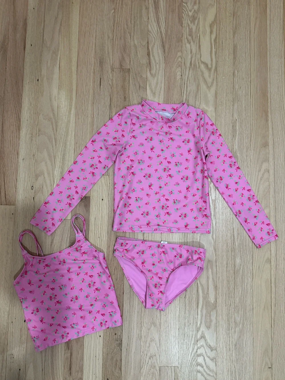 The Children's Place Pink Floral Swim Set - 3pc size 7/8
